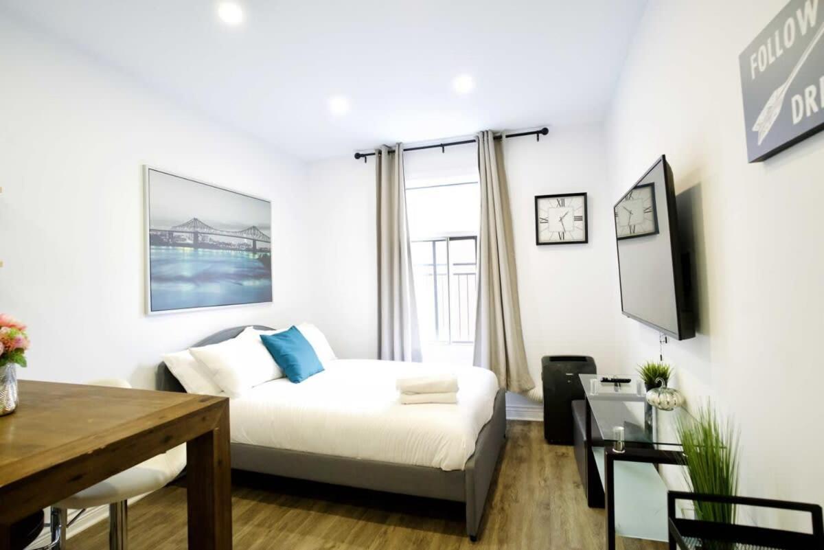 M11 Modern In The Heart Of Mile-end Apartment Montreal